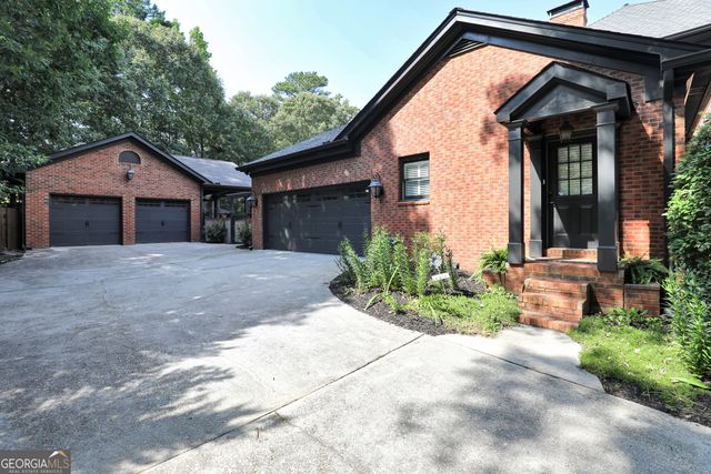 1700 Winding Creek Circle, Snellville, GA 30078