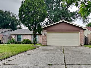 8615 Riverside Walk Lane, Houston, TX 77064