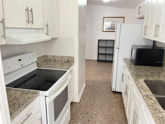 4306 SILVER STAR ROAD, Orlando, FL 32808