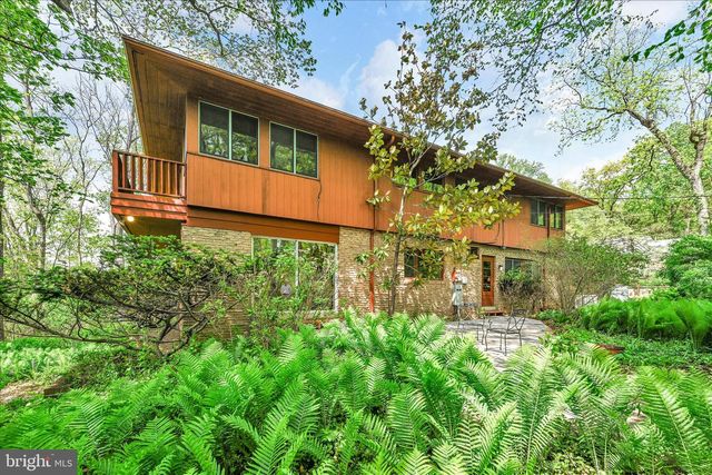 40 DEVON DR, Reading, PA 19606