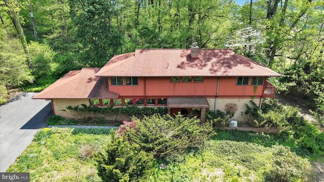 40 DEVON DR, Reading, PA 19606