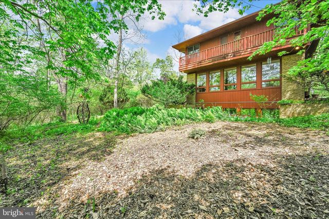 40 DEVON DR, Reading, PA 19606