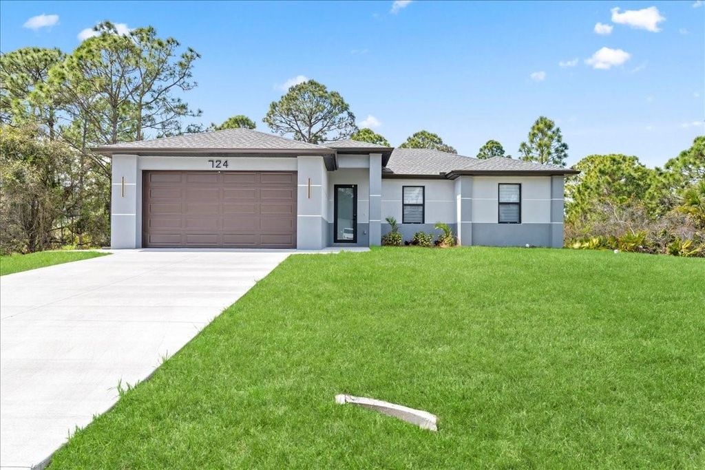 724 DRURY AVENUE, Lehigh Acres, FL 33974