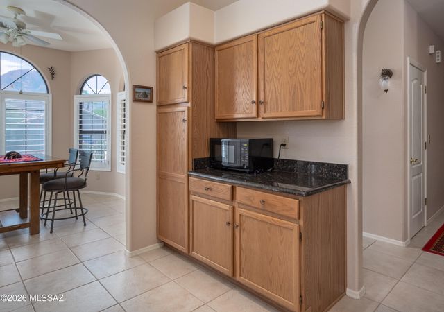 1535 E Ganymede Drive, Oro Valley, AZ 85737