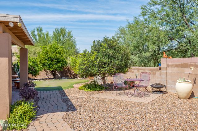 1535 E Ganymede Drive, Oro Valley, AZ 85737