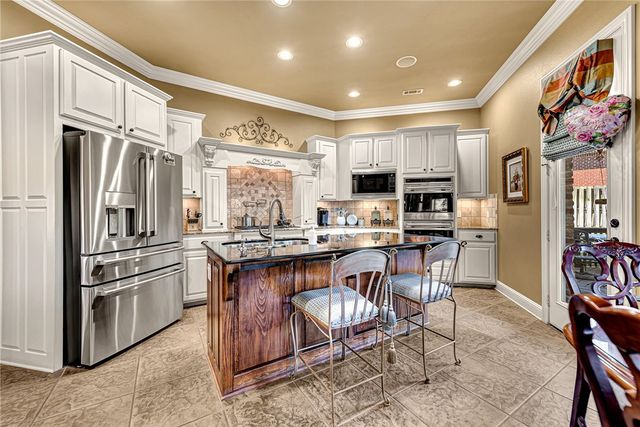 2613 S Horizon Boulevard, Rogers, AR 72758