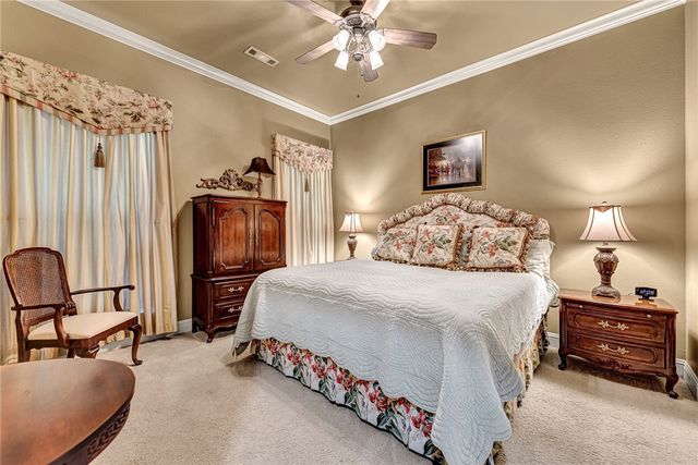 2613 S Horizon Boulevard, Rogers, AR 72758