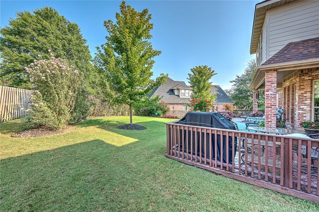 2613 S Horizon Boulevard, Rogers, AR 72758