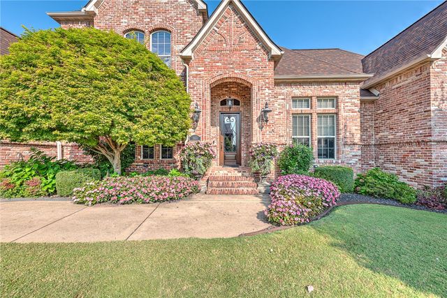 2613 S Horizon Boulevard, Rogers, AR 72758