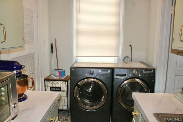 1241 S Hull Street, Montgomery, AL 36104