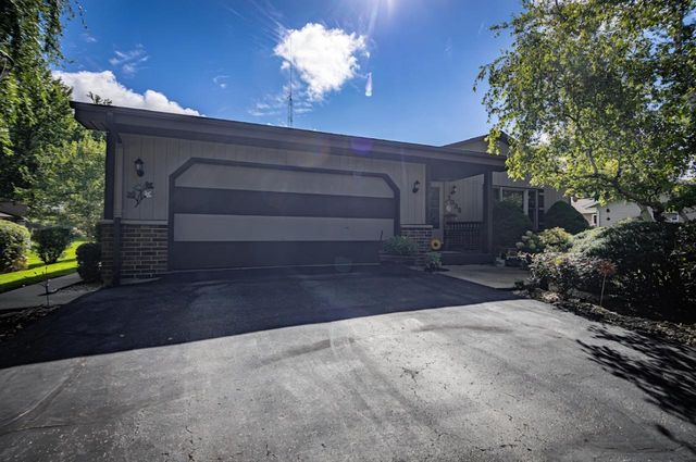 2035 Dustir DRIVE, Racine, WI 53402