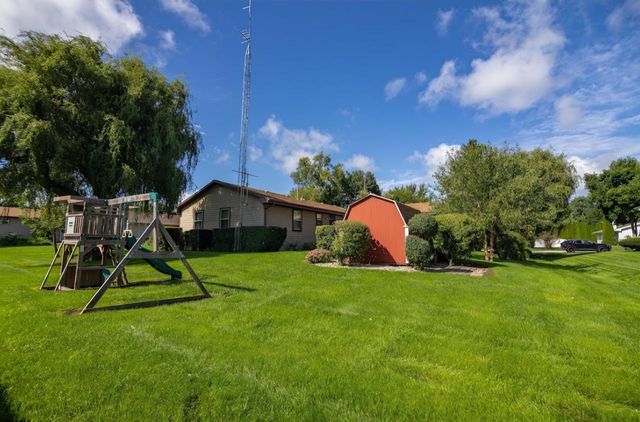 2035 Dustir DRIVE, Racine, WI 53402