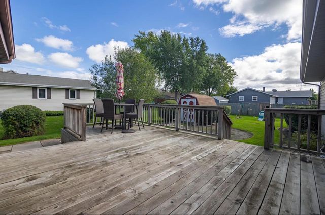 2035 Dustir DRIVE, Racine, WI 53402
