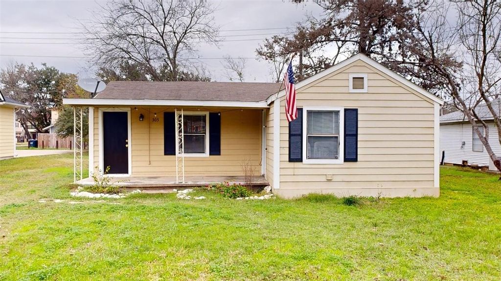 303 Montclair Avenue, College Station, TX 77840