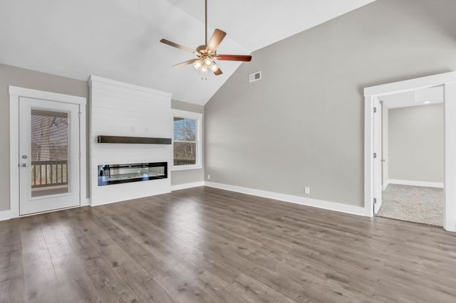 351 Cardinal Creek, Clarksville, TN 37040