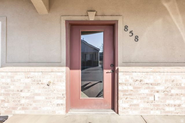 856 S MAIN ST, Pleasant Grove, UT 84062