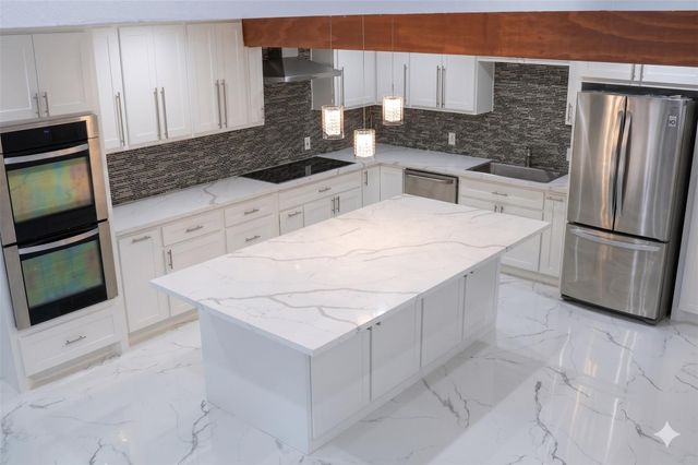 10323 Bridgeland Lane, Houston, TX 77041