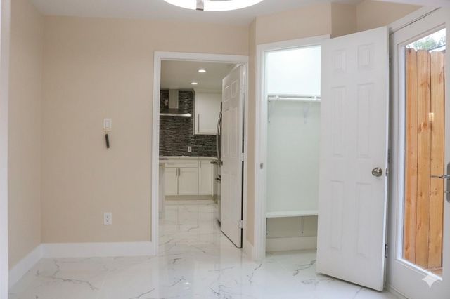 10323 Bridgeland Lane, Houston, TX 77041