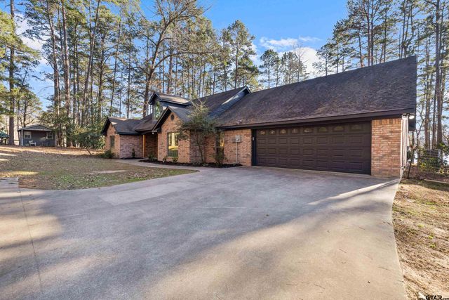 80 County Road 1597, Avinger, TX 75630