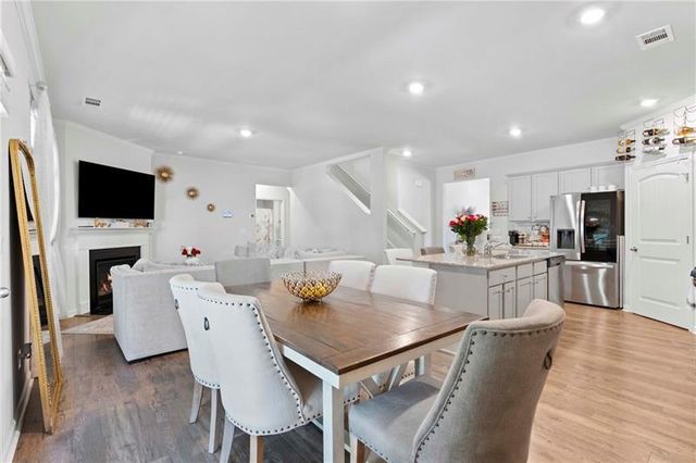 404 Barnwood Lane, Dawsonville, GA 30534