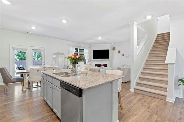 404 Barnwood Lane, Dawsonville, GA 30534