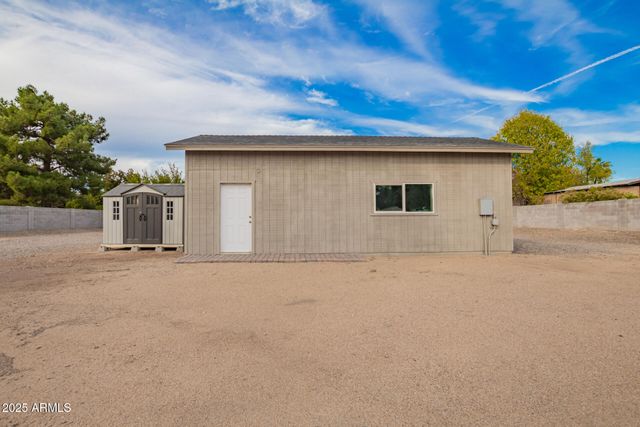 4410 W PORT AU PRINCE Lane, Glendale, AZ 85306