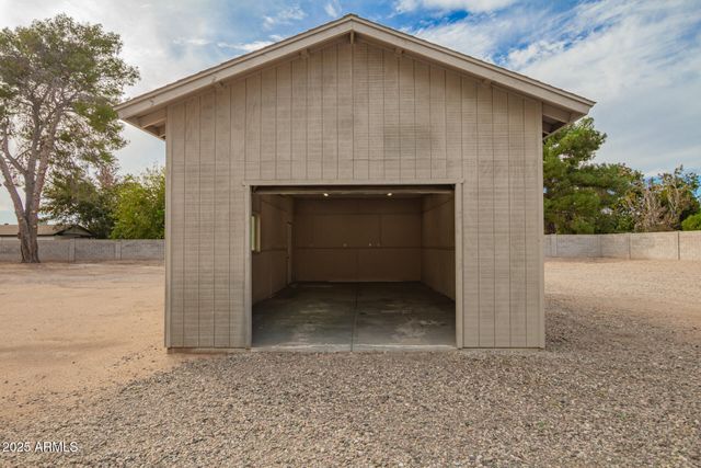 4410 W PORT AU PRINCE Lane, Glendale, AZ 85306