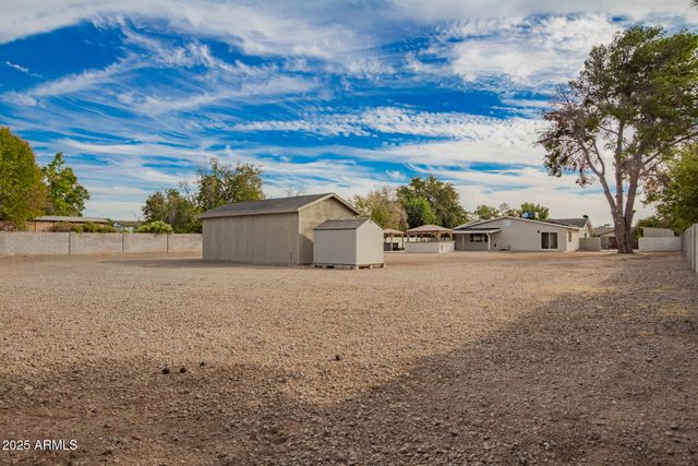 4410 W PORT AU PRINCE Lane, Glendale, AZ 85306