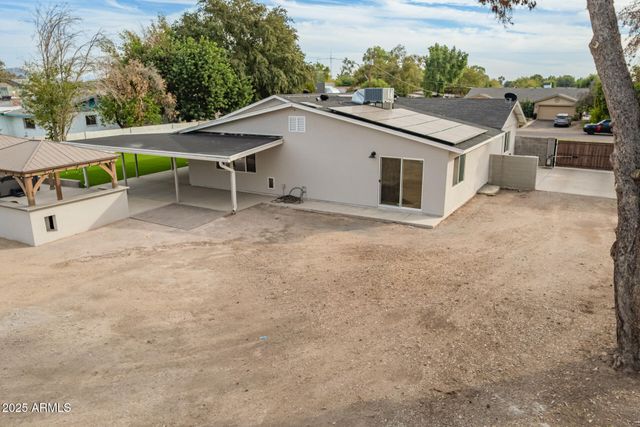 4410 W PORT AU PRINCE Lane, Glendale, AZ 85306