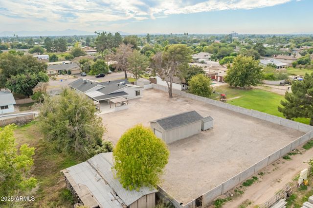 4410 W PORT AU PRINCE Lane, Glendale, AZ 85306