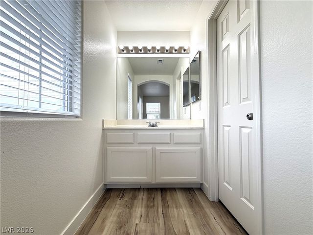 5693 Bonds Flat Street, Las Vegas, NV 89148