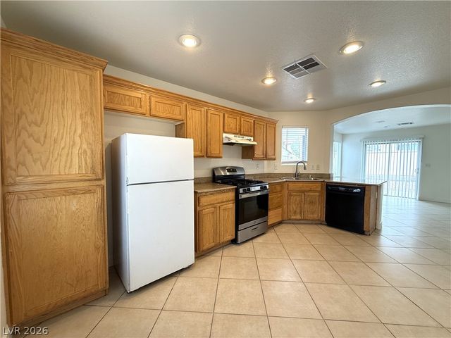 5693 Bonds Flat Street, Las Vegas, NV 89148