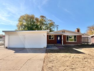 482 VICKIE LN, Clearfield, UT 84015