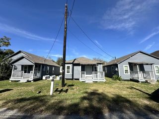1315-1319 Austin Street, Bay City, TX 77414