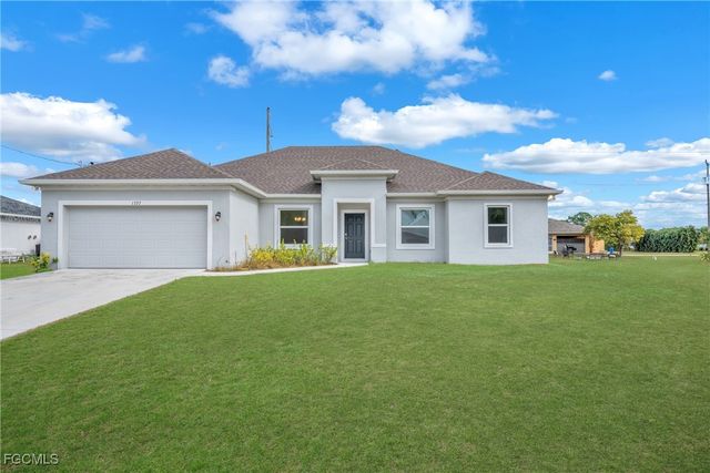 1727 NW 24th PL, Cape Coral, FL 33993
