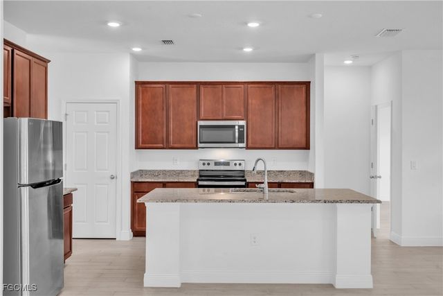 1727 NW 24th PL, Cape Coral, FL 33993