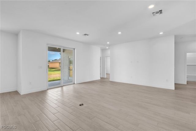 1727 NW 24th PL, Cape Coral, FL 33993