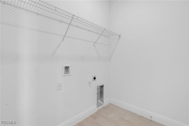 1727 NW 24th PL, Cape Coral, FL 33993