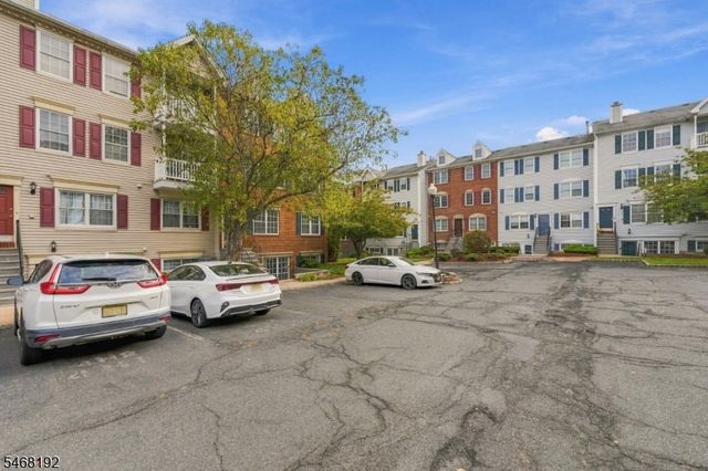 26 Rutgers Dr, Newark City, NJ 07103