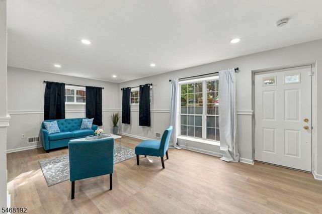26 Rutgers Dr, Newark City, NJ 07103