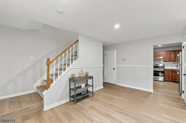 26 Rutgers Dr, Newark City, NJ 07103