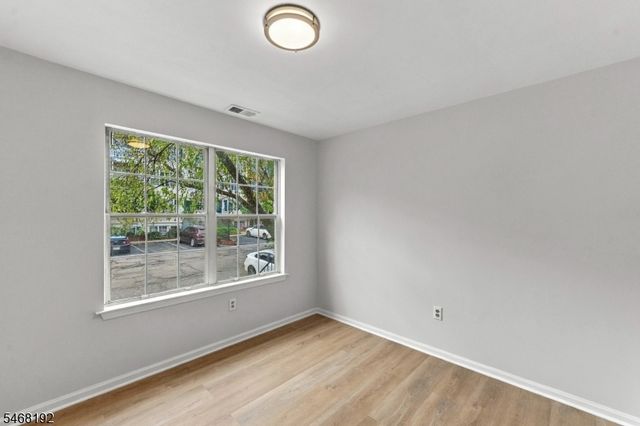 26 Rutgers Dr, Newark City, NJ 07103