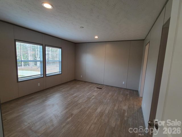 4142 Alderbrook Court, Lenoir, NC 28645