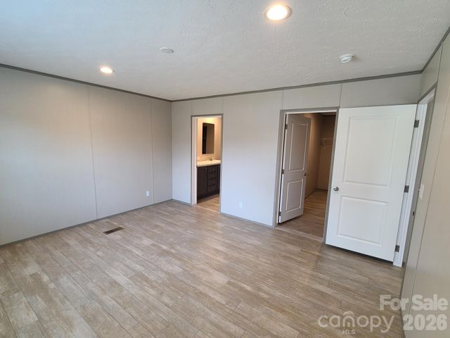 4142 Alderbrook Court, Lenoir, NC 28645