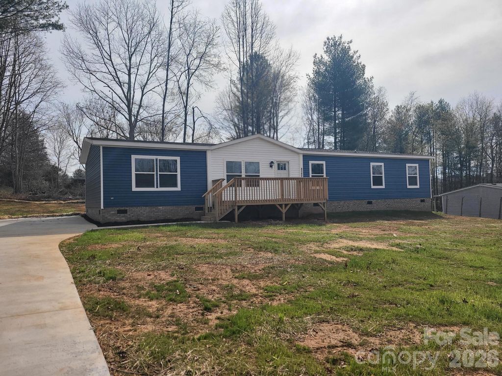 4142 Alderbrook Court, Lenoir, NC 28645