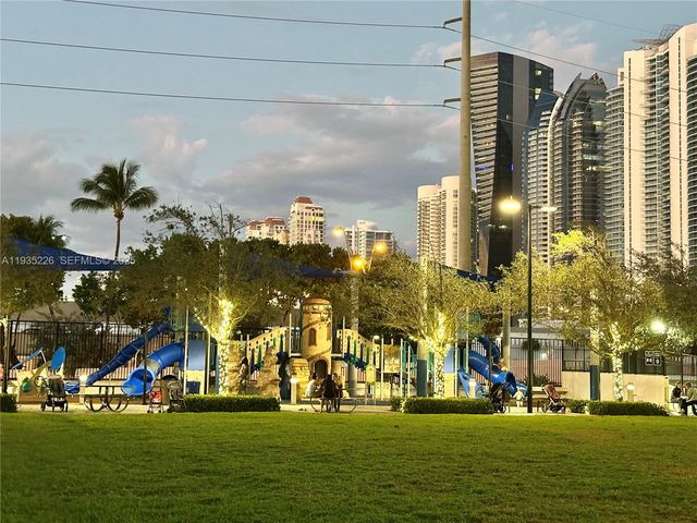 250 Sunny Isles Blvd 3-1703, Sunny Isles Beach, FL 33160