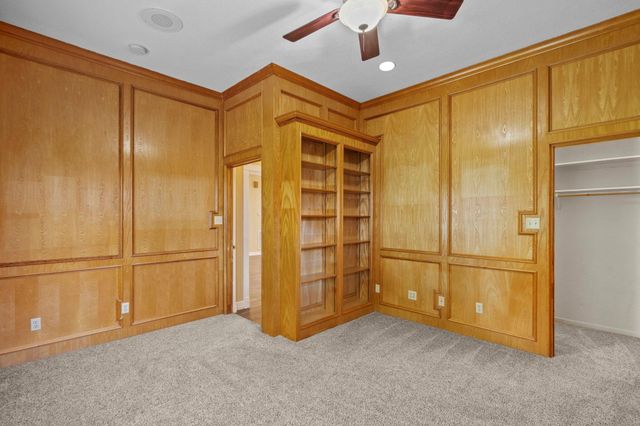 616 Westwood Circle, La Marque, TX 77568