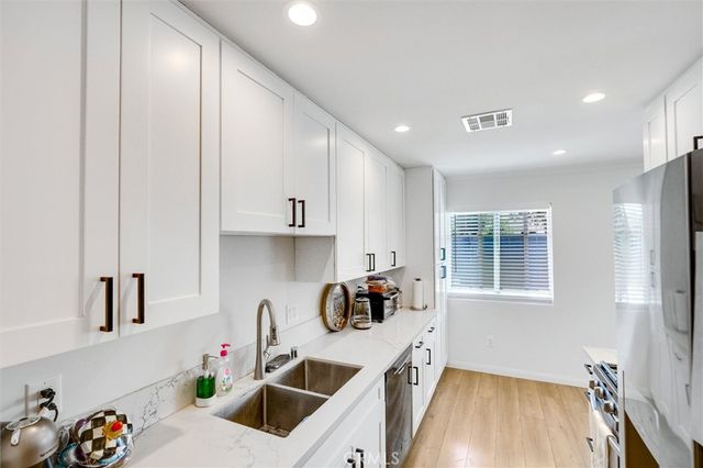 18544 Bryant Street, Northridge, CA 91324