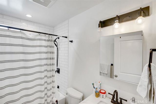18544 Bryant Street, Northridge, CA 91324
