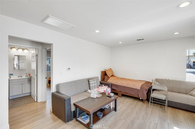 18544 Bryant Street, Northridge, CA 91324